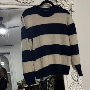 Simons Navy and Cream Crewneck Sweater
